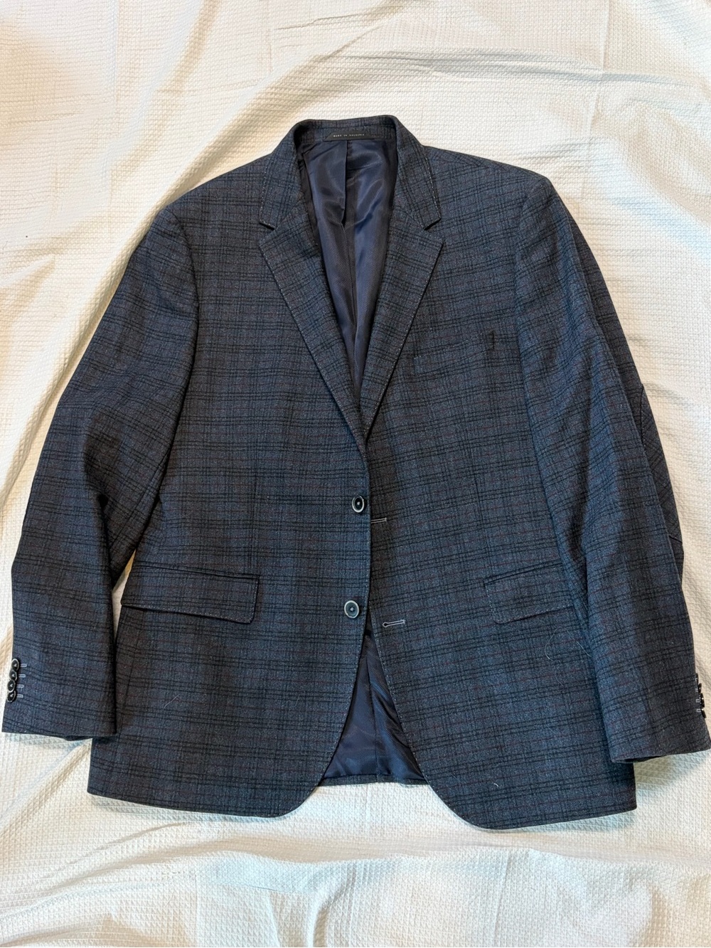 Hugo Boss Men's Gray Plaid Blazer - Classic Two-Button Suit Jacket